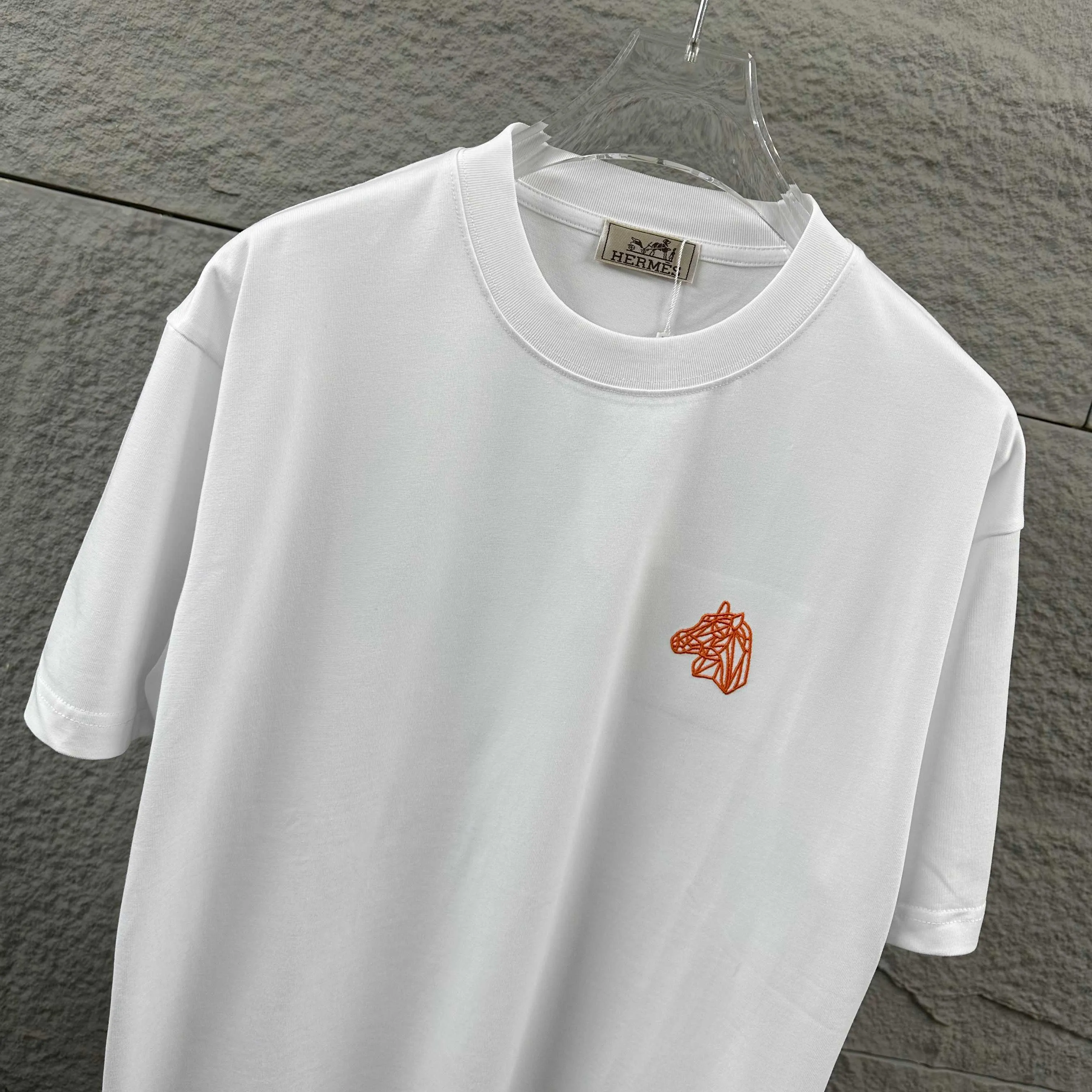 Herme* * 2026 New Arrival Classic Orange T Same Style ：Black White Size： S （90-130 ） M （120-150 ） L （140-165 ） XL （160-180 ） XXL （180-210 ）